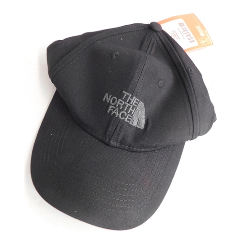 621 - Tagged and new in bag The North Face baseball cap - one size