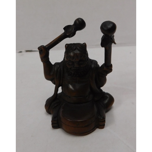 97 - Hand carved/Netsuke - Japanese drummer/signed to the underside - 1.5