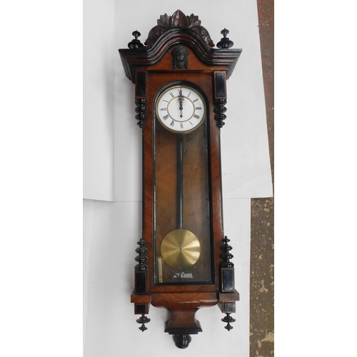 559A - Large Venetian wall clock