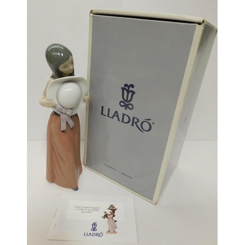 43 - Lladro - Bashful Girl/No.05007 - boxed/no damage