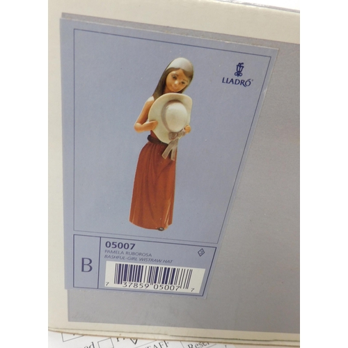 43 - Lladro - Bashful Girl/No.05007 - boxed/no damage