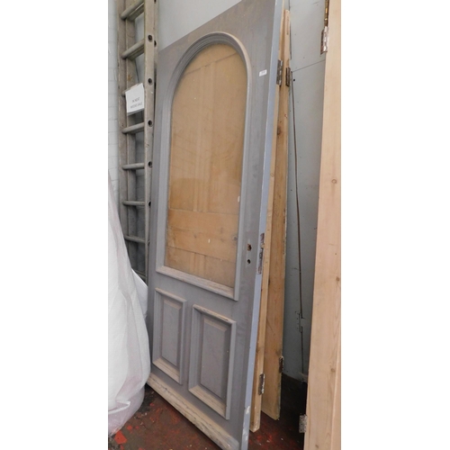 554 - Four wooden doors - various sizes - (3x internal & 1 external)