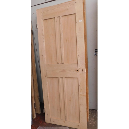 555 - Four internal doors - various sizes