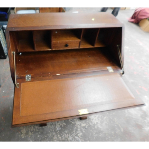 562A - Vintage drop fronted writing bureau with drawers