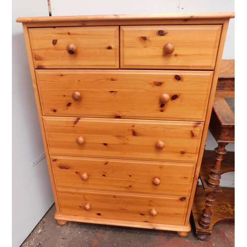 580 - Two over four pine chest of drawers