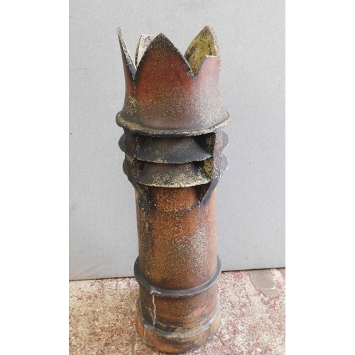 821 - Chimney pot