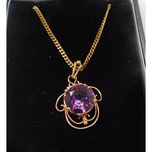 144 - 8ct gold/333 - Art Nouveau style/amethyst set pendant & chain