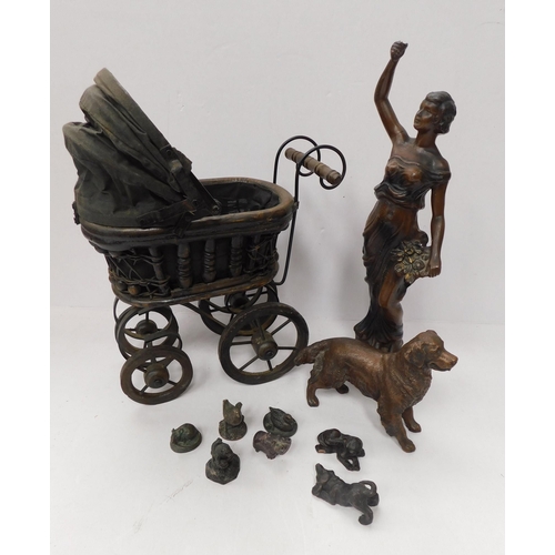 194 - Antique & vintage items - including/figures