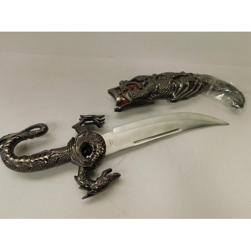 248 - Fantasy style - dragon display knife/damage to sheath