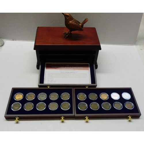201 - Robin - Farthing coins & presentation case