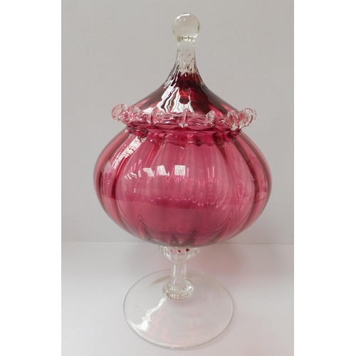 138 - Cranberry glass - lidded bon bon dish - no damage