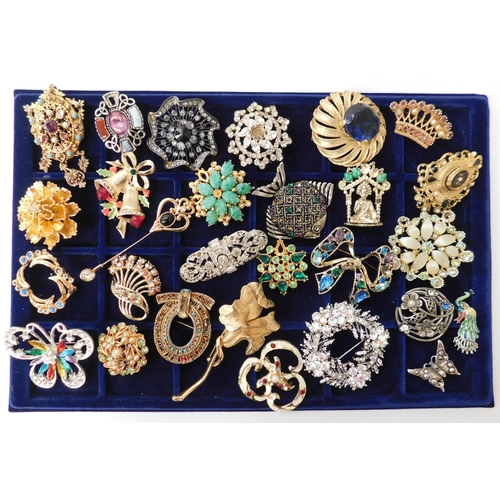 197 - Brooches