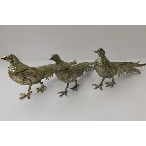 20 - 3x White metal - pea hen/figures