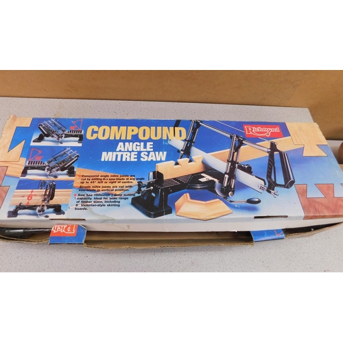 529 - Compound angle mitre saw