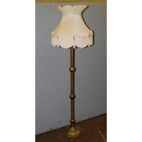 578 - Vintage brass style standard lamp