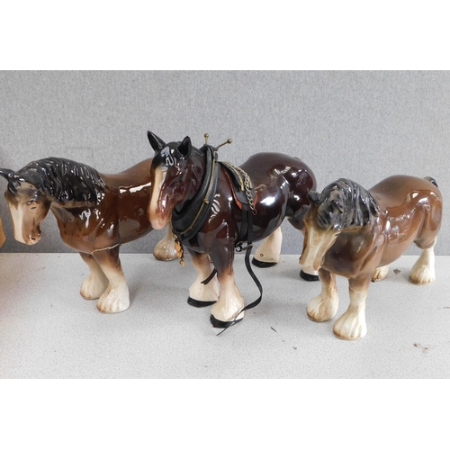 64 - Ceramic - shire horses