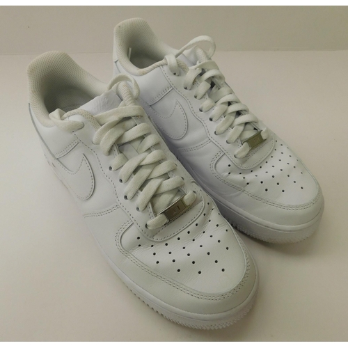 703 - Nike Airforce 1 trainers - size 7 (used)