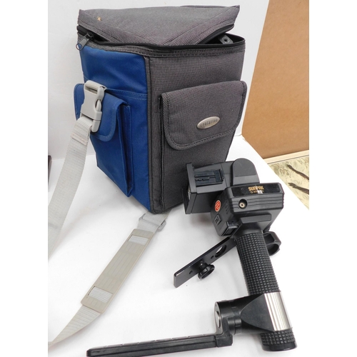 693 - Sunpak G4500 DX flash unit with case and accessories