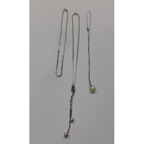 207 - Three sterling silver necklaces