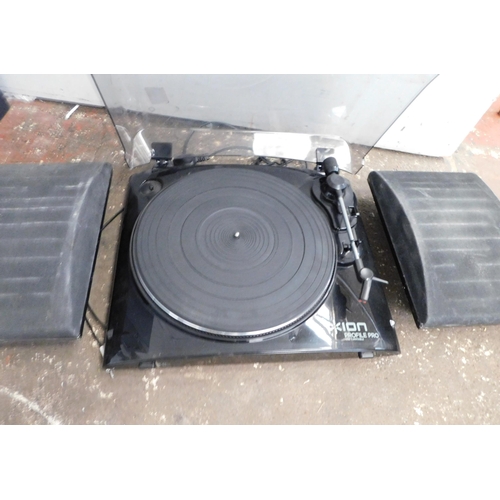 347 - Speakers and iOn profile pro turntable (unchecked)