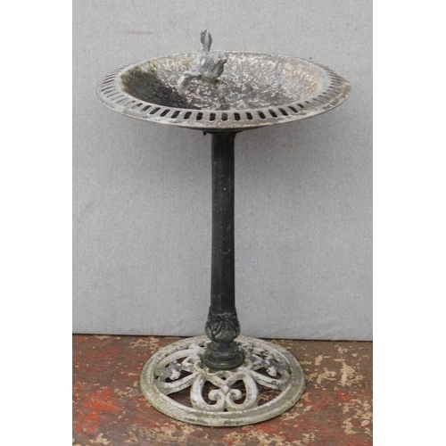 490 - Cast bird bath