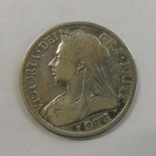 226 - 1900 Victorian half crown