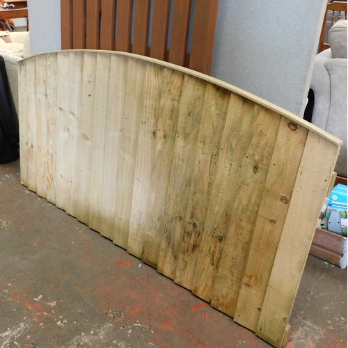 307 - Garden gate (6' x 3') and garden fence panel (6' x 3')