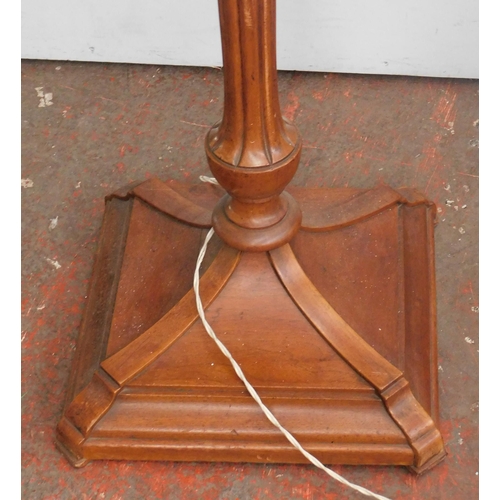 387A - Large antique standard lamp