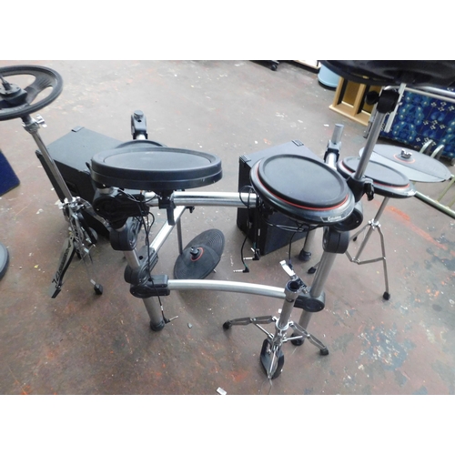 401 - Carlsbro electric drum kit and speakers - unchecked