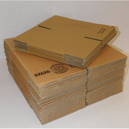 197A - Over 30 flat pack boxes - two sizes; 5 x 5 x 5 and 6 x 6 x 6