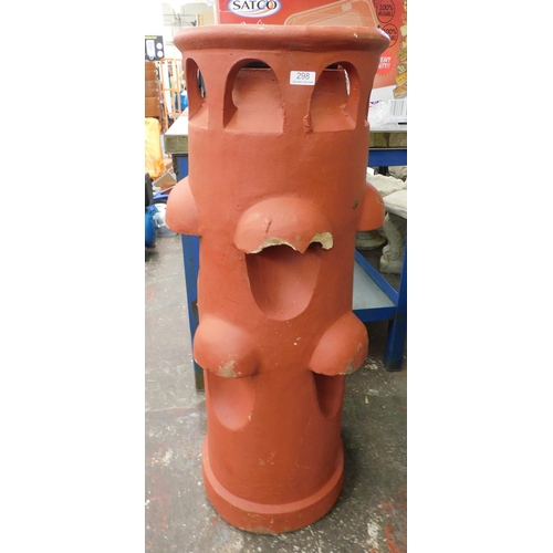 283 - Large chimney pot - 41