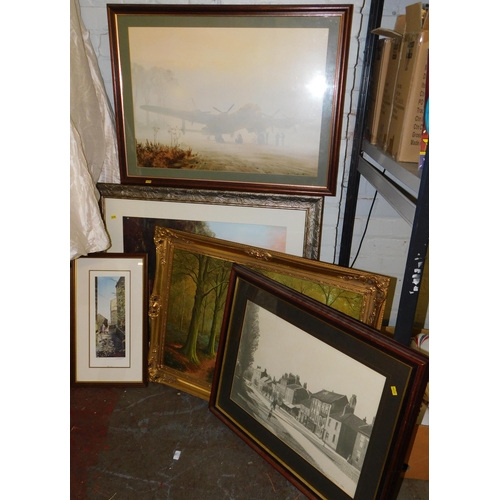 90 - Selection of framed prints