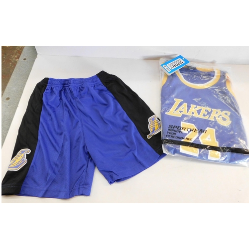 106 - New and bagged Lakers 24 shirt and shorts - size M (kids)