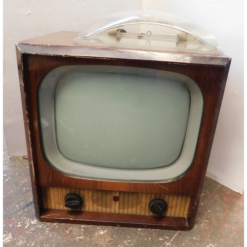 289 - Vintage 1960s TV and magnifying screen - unchecked