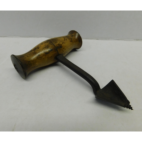 360 - Victorian plumber tool