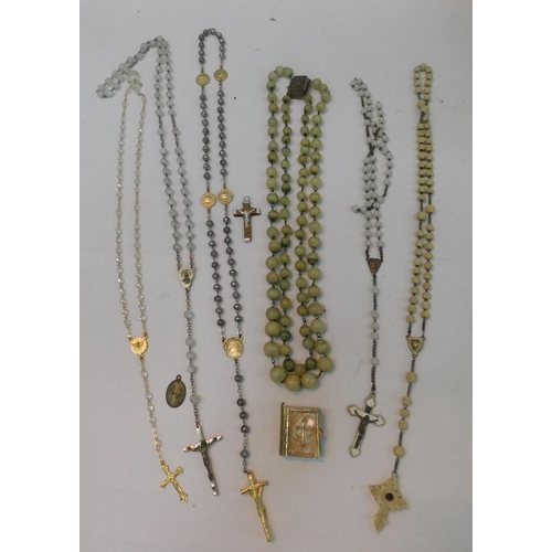 374 - Collection of Religious jewellery