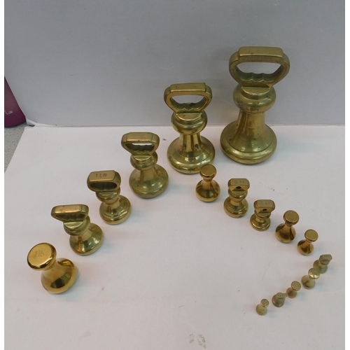 422 - Vintage brass weights