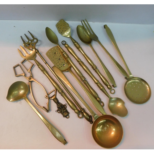 428 - Collection of brass utensils