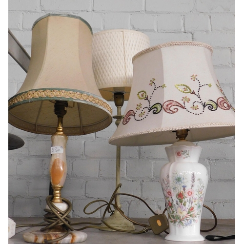 53A - 3x assorted table lamps