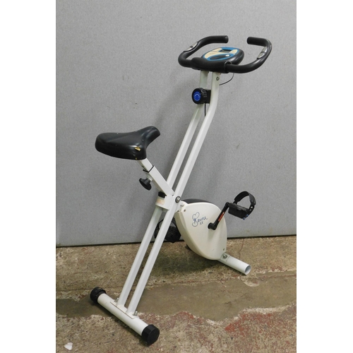 36 - Exercise bike with battery counter (unchecked)