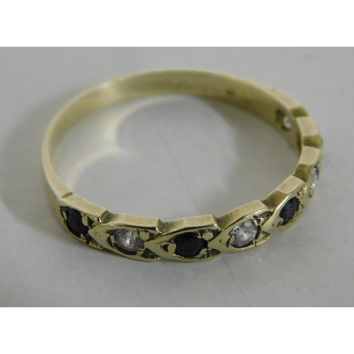 440 - 9ct Gold half eternity ring - weight 1.57g, hallmark worn, size P 1/2