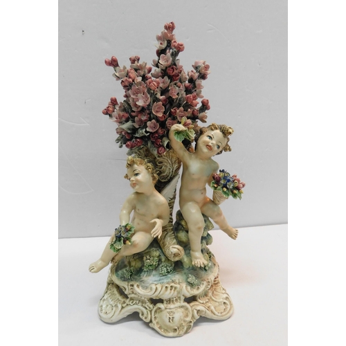 510 - Capodimonte figurine cherubs...