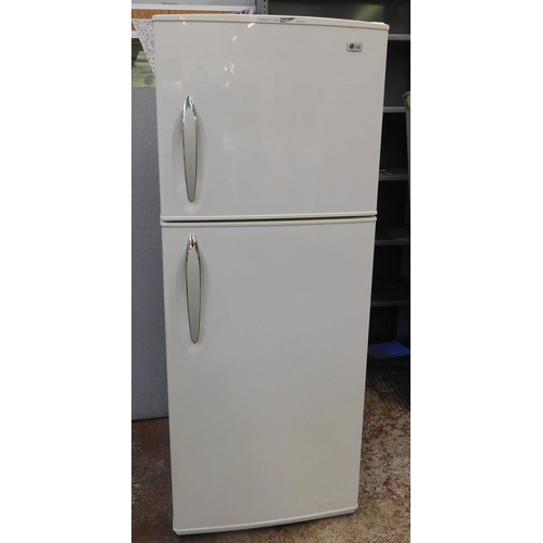 40 - LE Express cool fridge freezer working order - approx 76