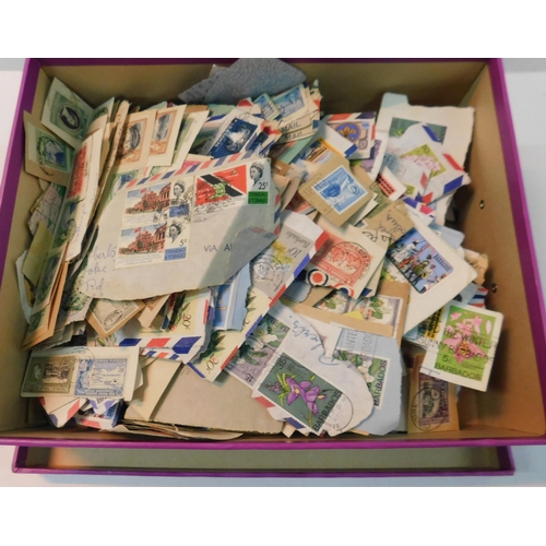 392A - Box containing large quantity of old commonwealth stamps