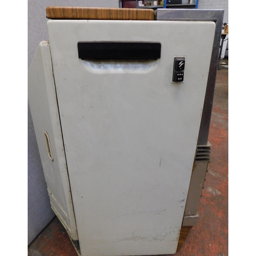 59 - Calor gas heater W/O - no gas bottle