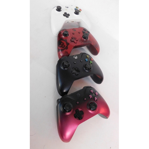 194 - Four Xbox One controllers W/O