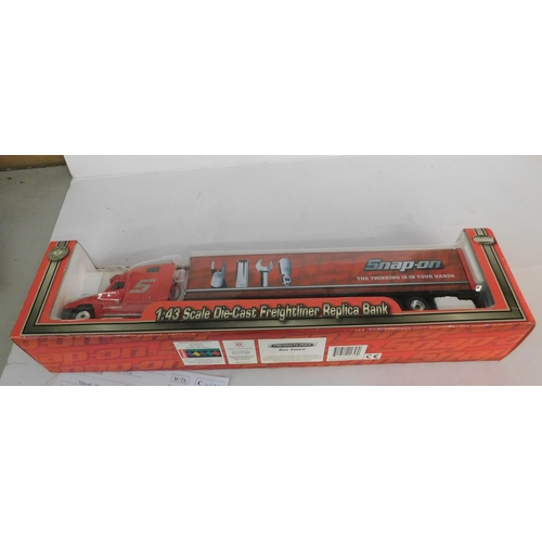 215 - Snap On freight liner diecast model