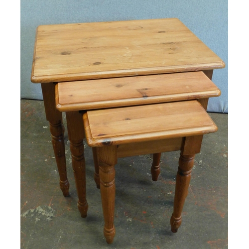 263 - Nest of solid pine tables