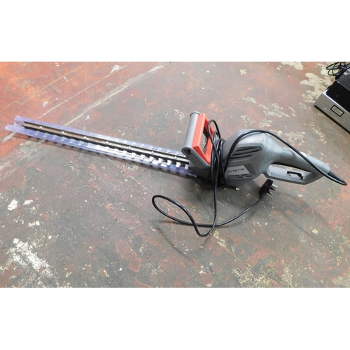 15 - Netta electric hedge trimmer - unchecked