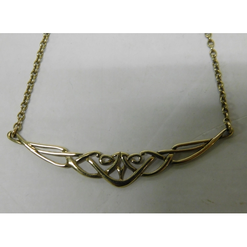 512 - 9ct Gold Celtic style necklace - 4.07g